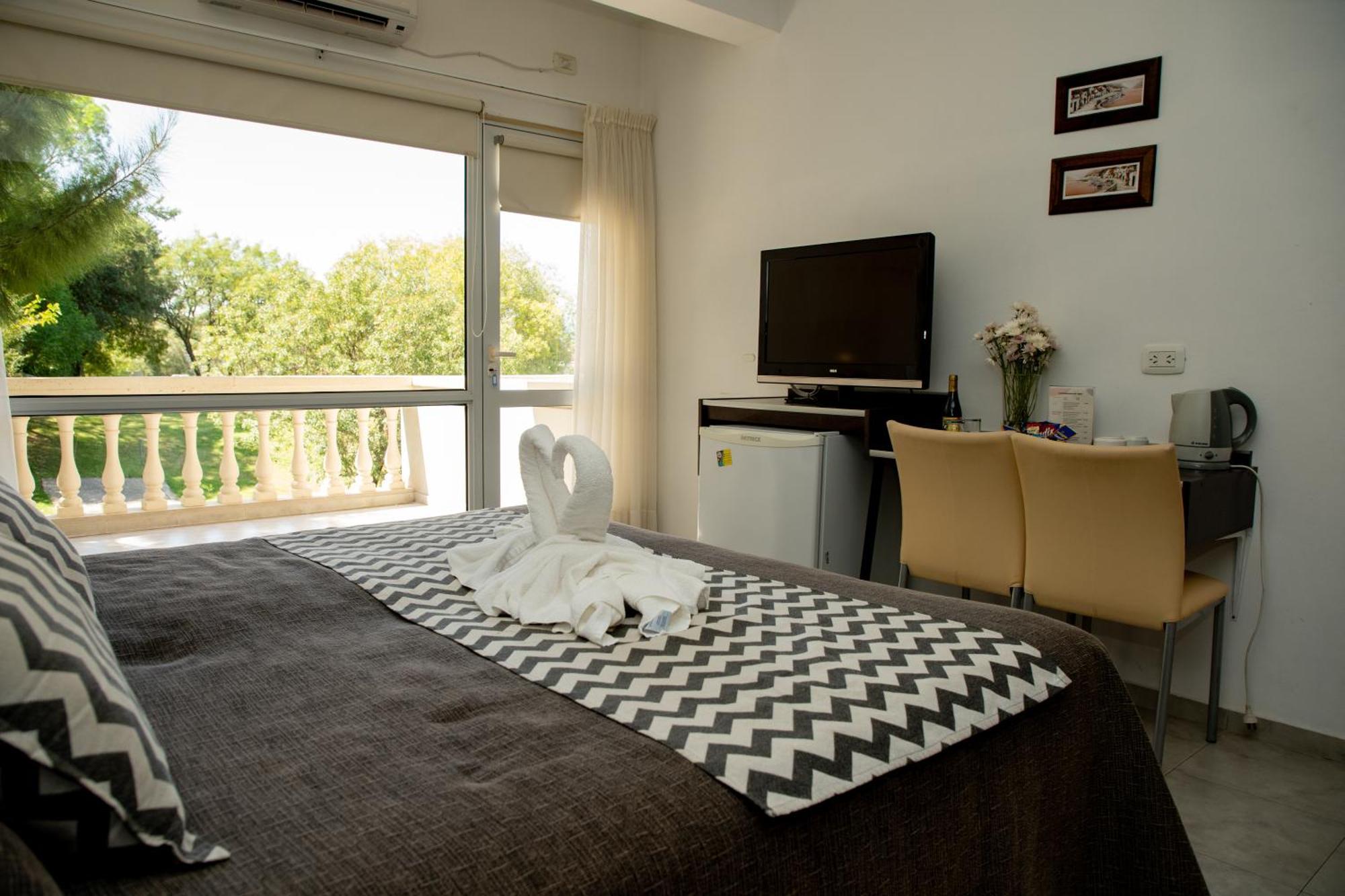 Villa La Font Apart Hotel & Spa Villa Carlos Paz Exterior photo